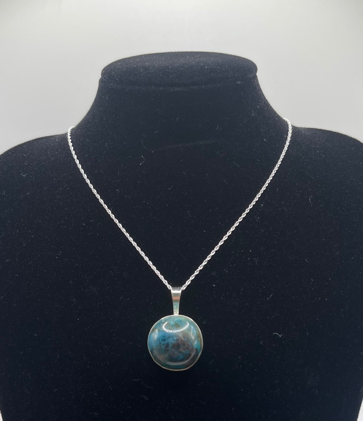17.8ct Chrysocolla/ Shattuckite in Quartz Pendant