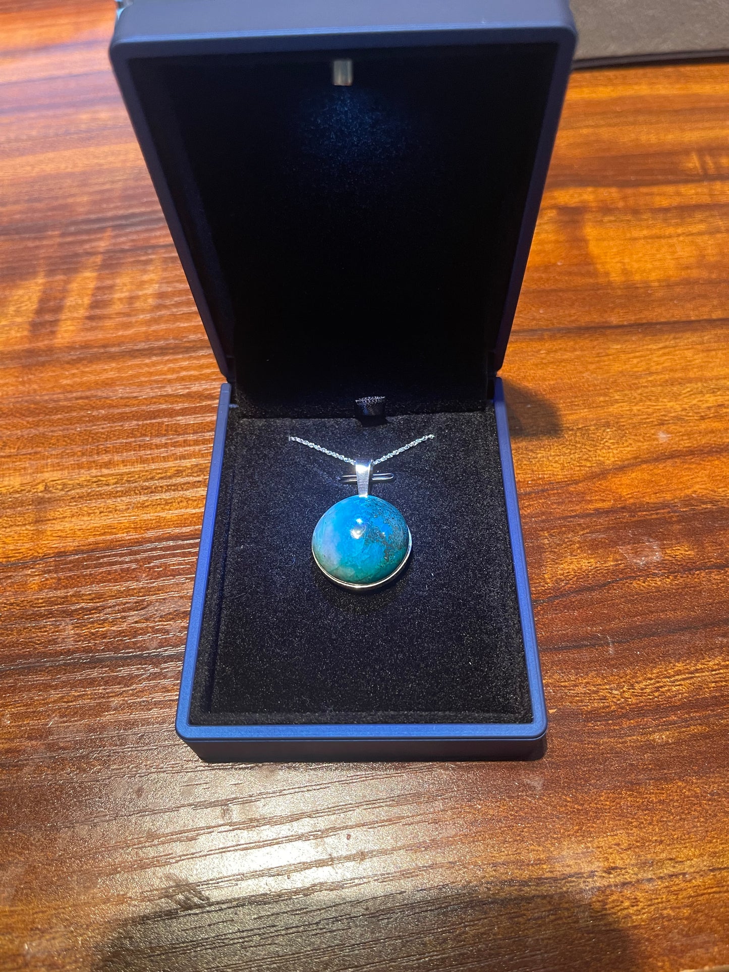 39ct Chrysocolla/Shatukite in Quartz pendant