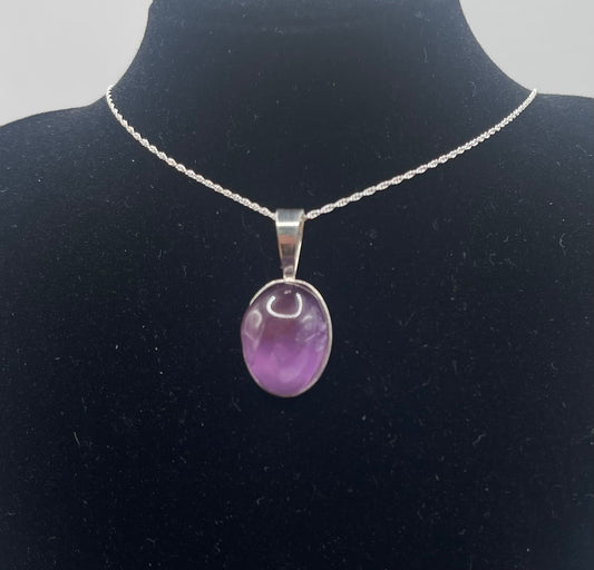 15 ct Oval Rwandan Amethyst Pendant